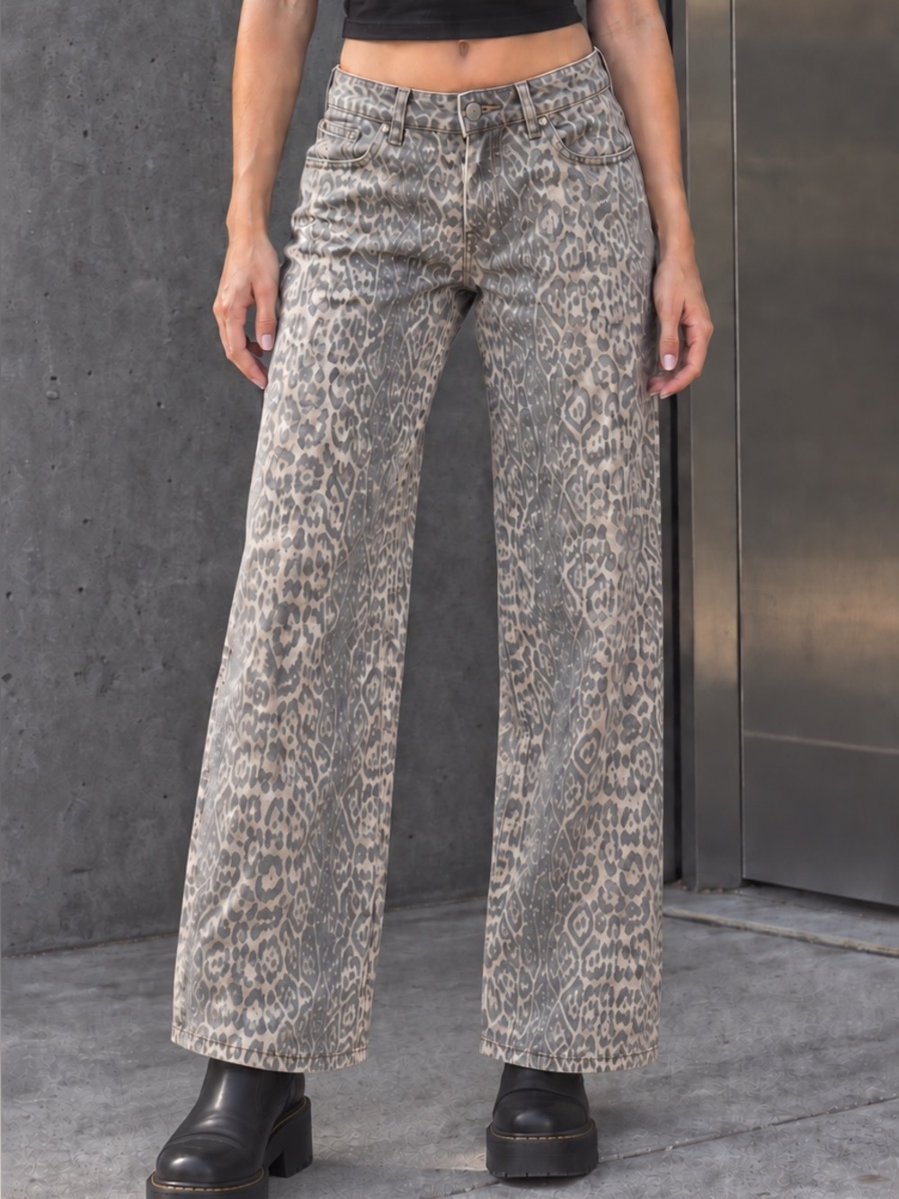 Leopard Print Wide Leg Jeans 27 Y2K Indie Sleaze Grunge Disclosure